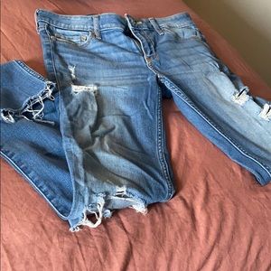 Hollister jeans
